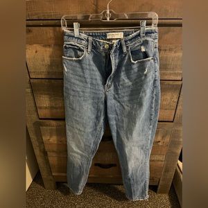 Abercrombie Curve Love The Skinny High Rise